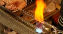 Shaping neon tubes