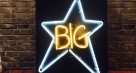 "Big Star" neon sign 